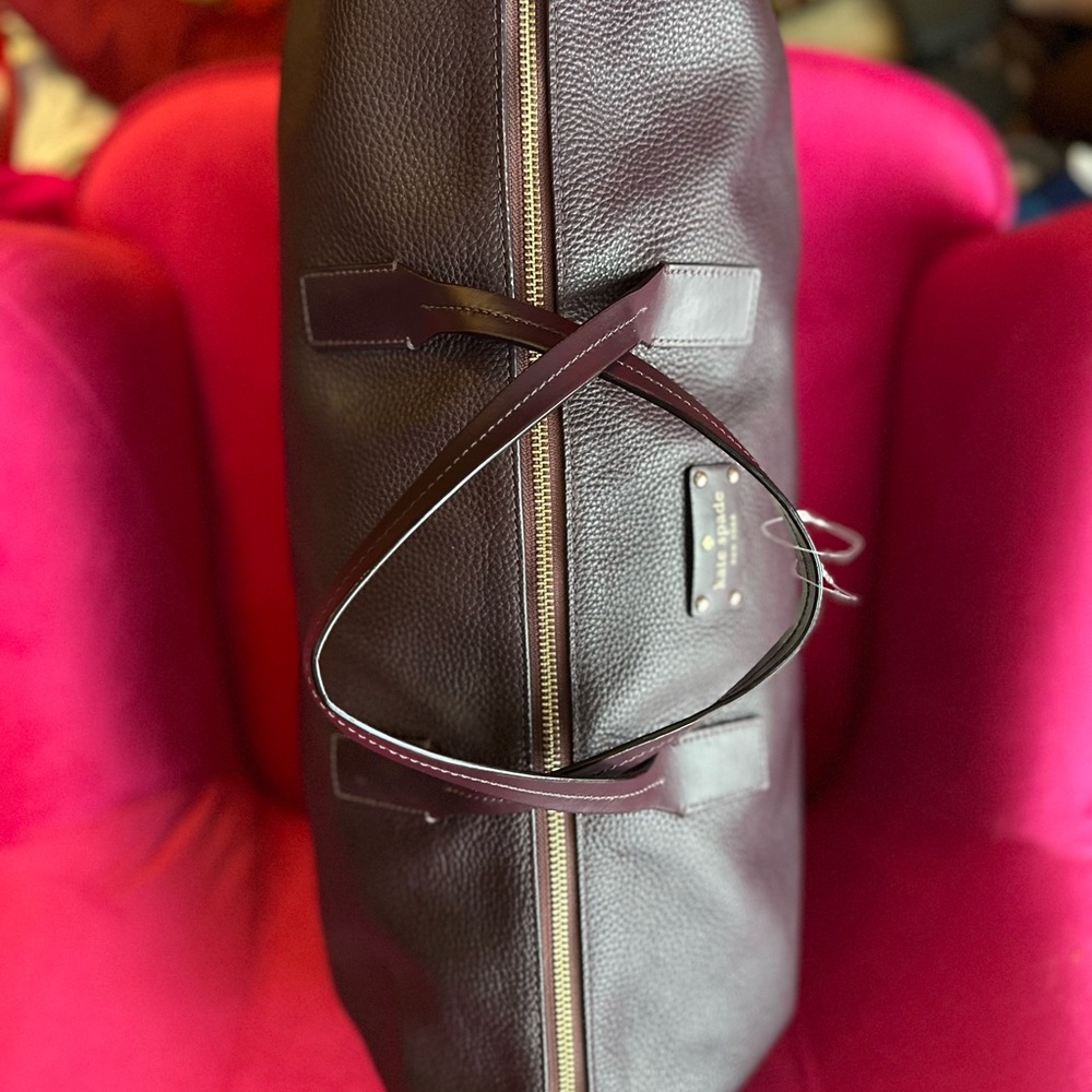 Kate Spade NWOT - Mahogany Pebbled Leather Remington Place Filipa Travel Duffle - Picture 2 of 9